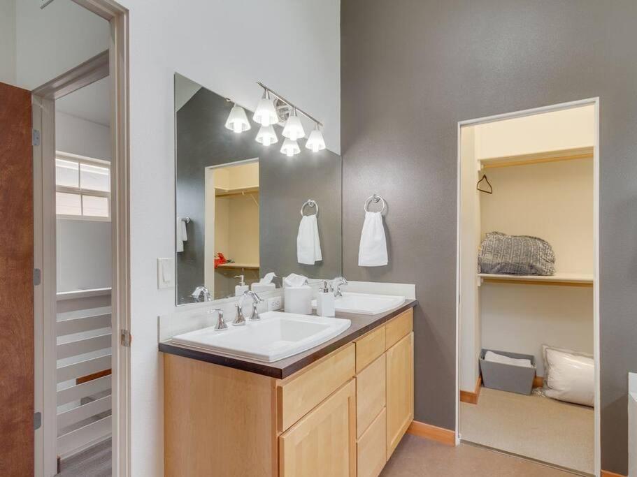 Brand New Downtown Modern 5 Beds, 3 Full Baths Vermont Avenue, 보이시 외부 사진